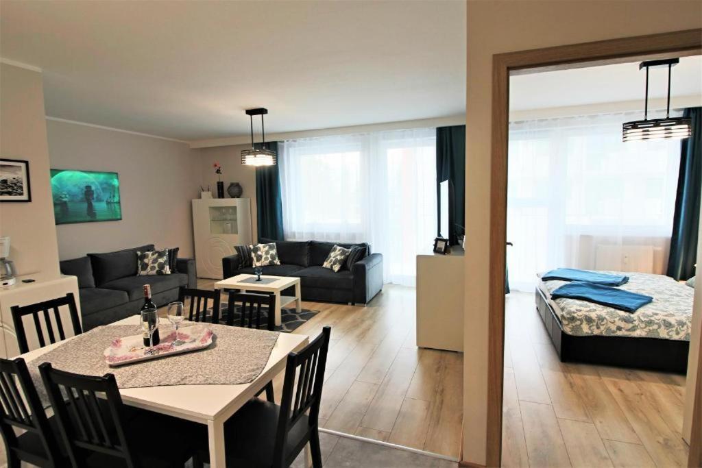 Blizej Morza Deluxe Apartmenty Kołobrzeg Exteriör bild